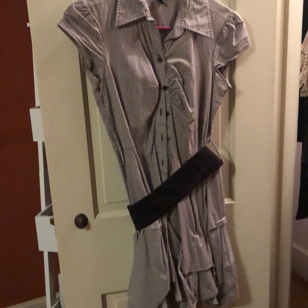 Brown white dress with belt